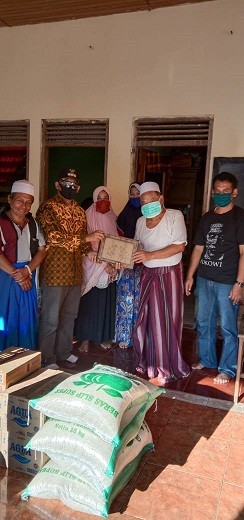 Bantuan_Ponpes_Jombor_sari_Kaliurip.jpg