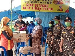 Foto_bantuan_posko.jpg