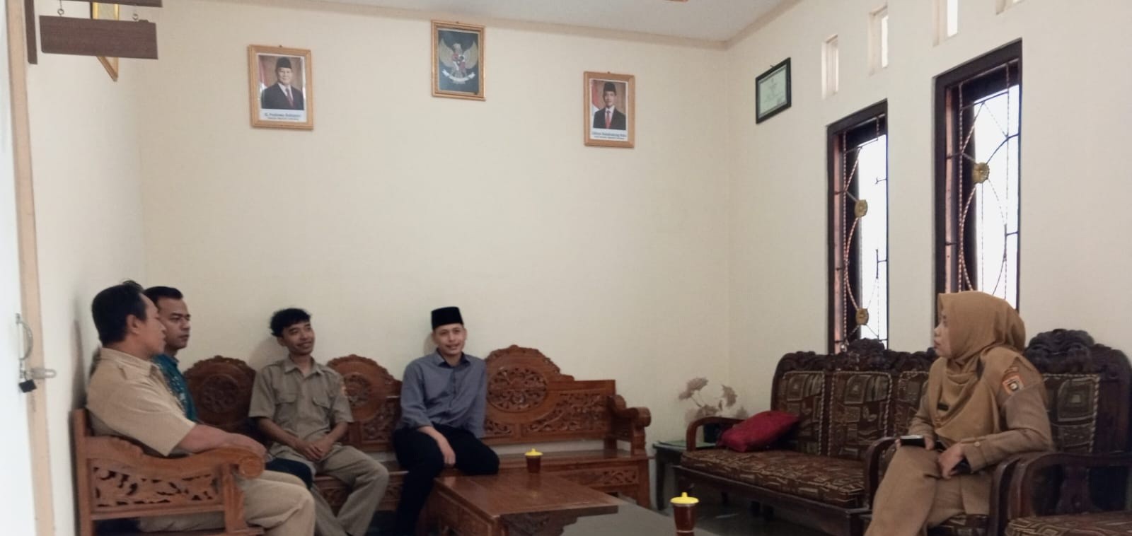 SAFARI KE WILAYAH CAMAT BENER PANTAU KESIPLINAN PERANGKAT DESA
