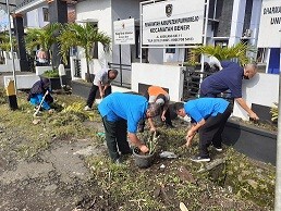 Kerja_bhakti.jpg