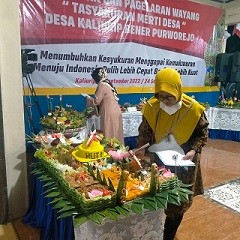 Lomba_tumpeng_Kaliurip.jpg