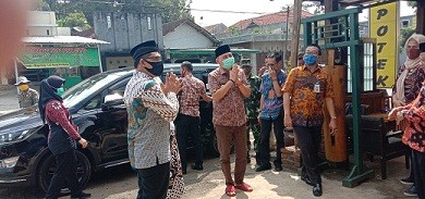 Silaturahmi_Bupati_di_Kd_Pucang.jpg